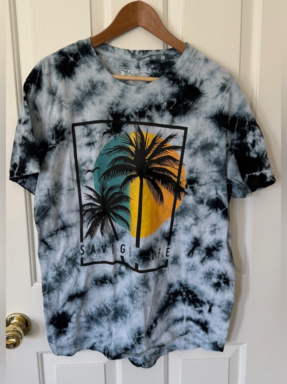 Men’s Savage Life tie dyed Black & Gray Tie-Dye Palm Graphic Tee